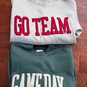 Abercrombie & Fitch Green Sweatshirt